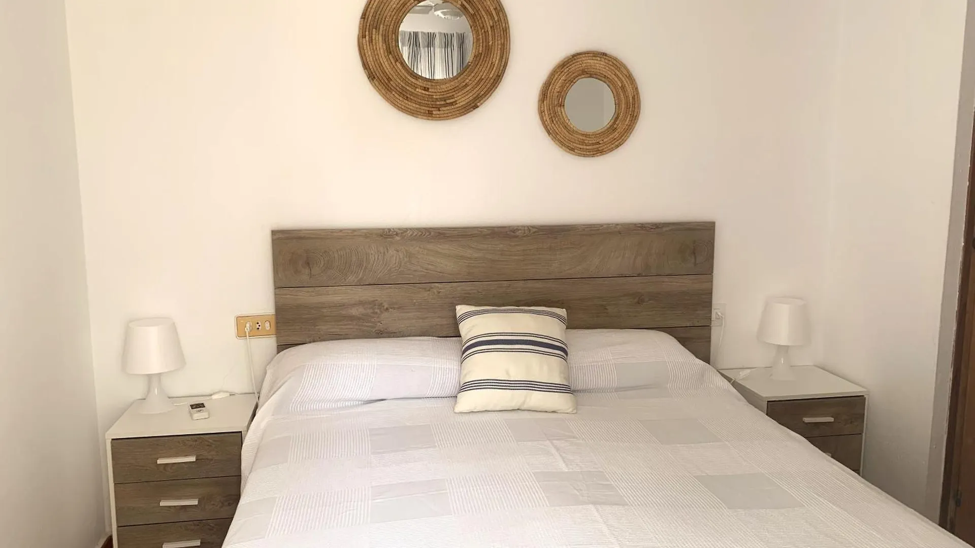 Apartamento Planta Baja En Arenal A 3 Min Playa Ареналь-д'эн-Кастель 0*,  Испания